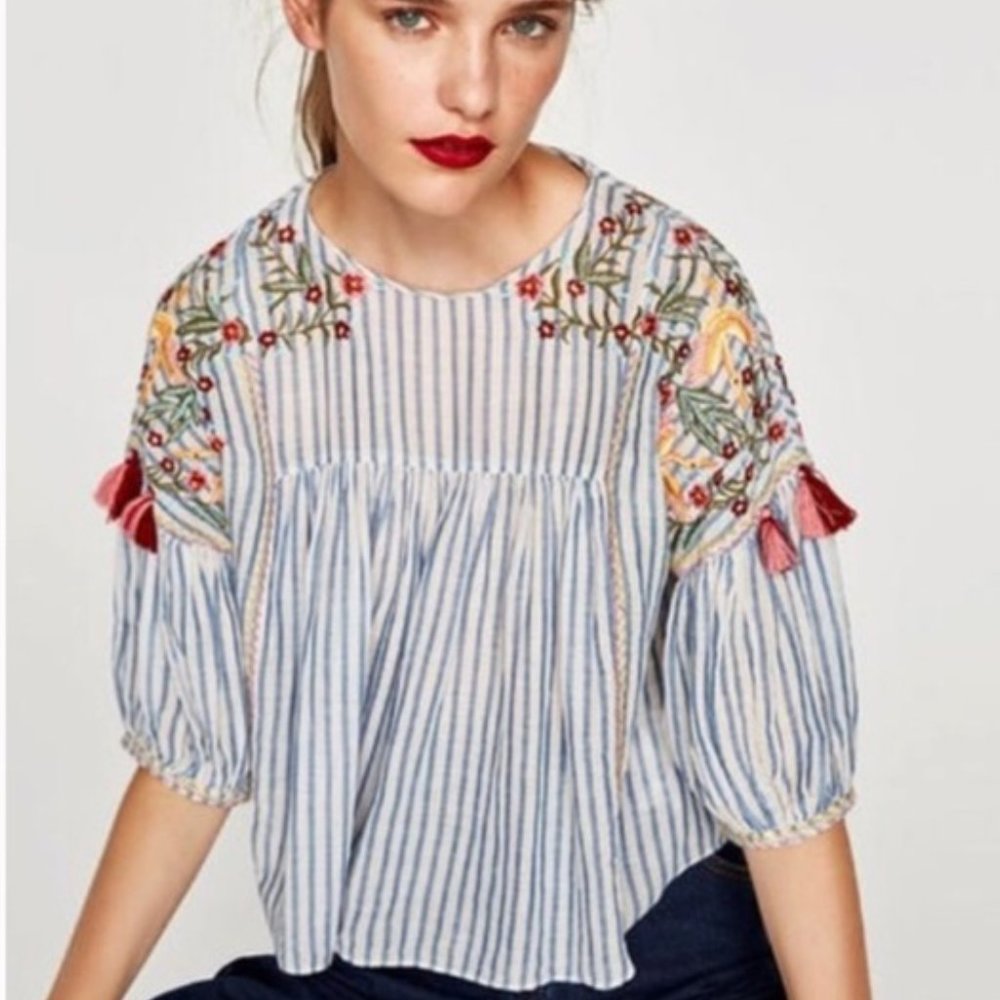 Zara Trafaluc S Embroidered Boho Peasant Top